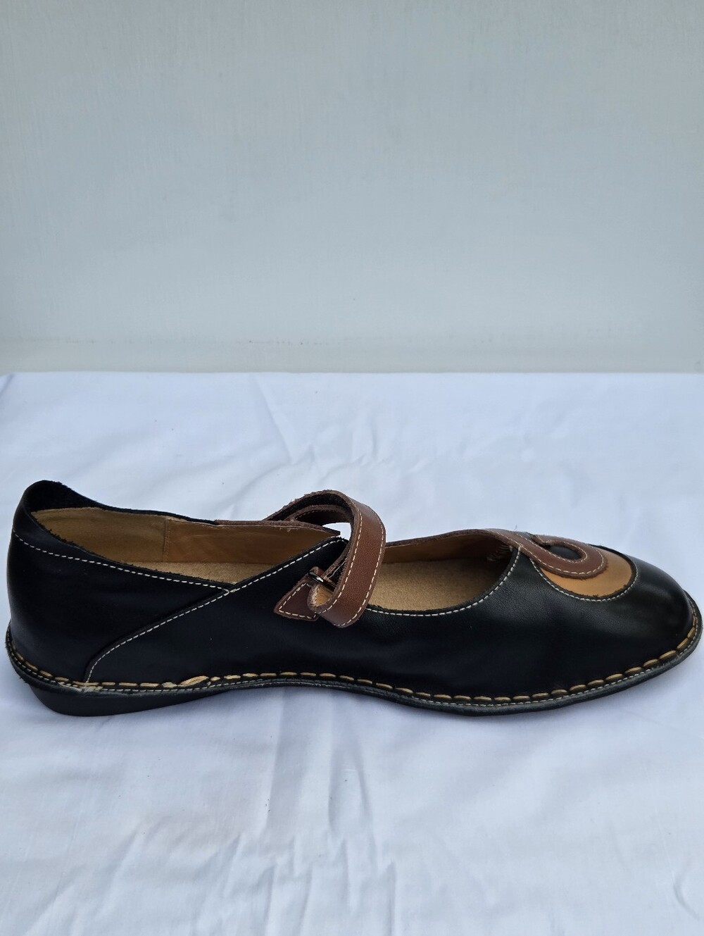 Spring Step Cosmic Mary Jane Flat Size-42 (US10.5-11) - Picture 3 of 12